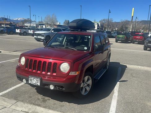 Used 2012 Jeep Patriot Latitude image 1