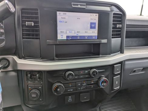 New 2026 Ford F350 4x4 Crew Cab DRW Super Duty image 12