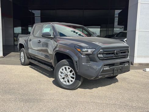 New 2025 Toyota Tacoma SR5 image 2