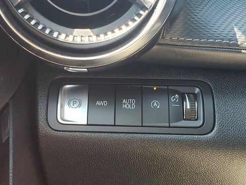 Used 2025 Chevrolet Equinox LT w/ Convenience Package II AWD/4WD image 28