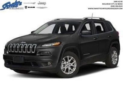 Used 2018 Jeep Cherokee Latitude Plus w/ Comfort/Convenience Group