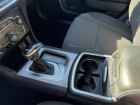 Used 2020 Dodge Charger SXT image 25