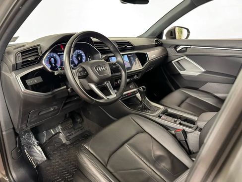 Used 2020 Audi Q3 2.0T Premium Plus w/ Premium Plus Package AWD/4WD image 11
