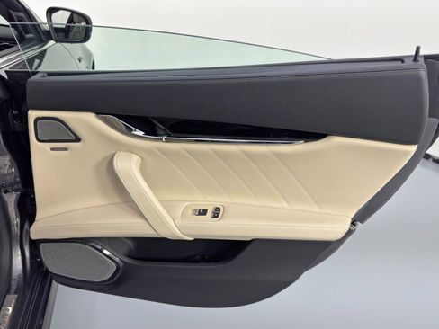 Used 2022 Maserati Quattroporte Modena Q4 image 51