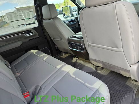 New 2026 Chevrolet Silverado 2500 LTZ w/ LTZ Plus Package AWD/4WD image 24