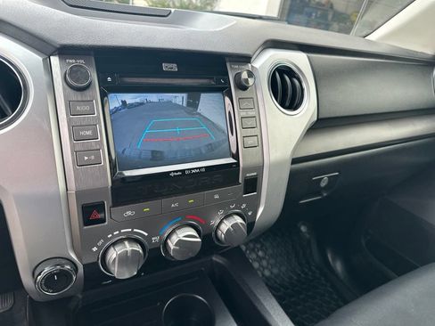 Used 2016 Toyota Tundra SR5 AWD/4WD image 23