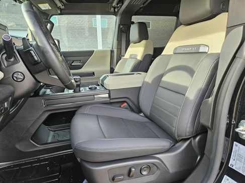 Used 2026 GMC Hummer EV SUV AWD/4WD image 15