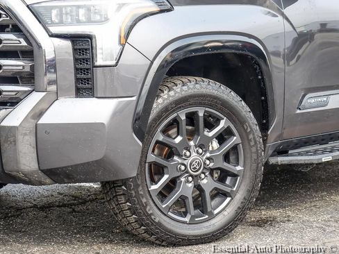 Used 2023 Toyota Tundra Platinum AWD/4WD image 5
