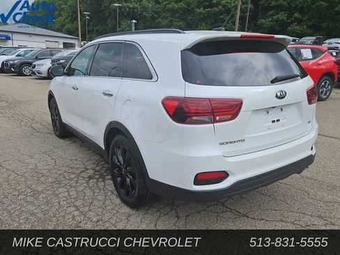 Used 2020 Kia Sorento S FWD image 3
