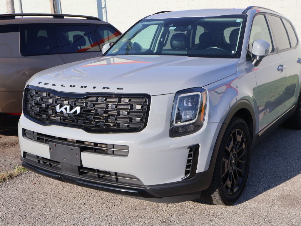 Used 2022 Kia Telluride EX w/ EX Premium Package AWD/4WD image 8
