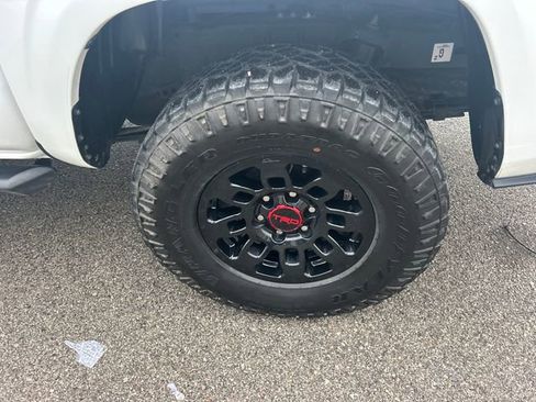 Used 2023 Toyota Tacoma TRD Sport image 49