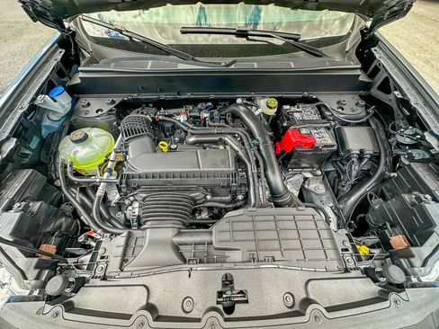New 2026 Ford Maverick XL AWD/4WD image 38