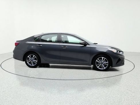 Certified 2023 Kia Forte LXS w/ LXS Technology Package FWD image 7