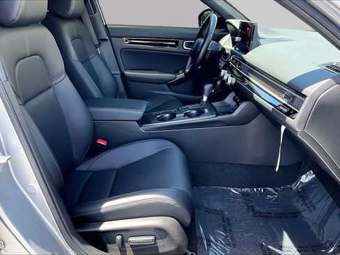 Used 2025 Honda Civic Sport Touring image 8