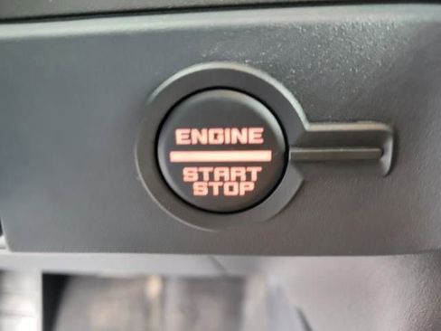 New 2025 Ford Bronco Raptor image 27