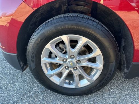 Used 2018 Chevrolet Equinox LT w/ Sun & Infotainment Package image 29