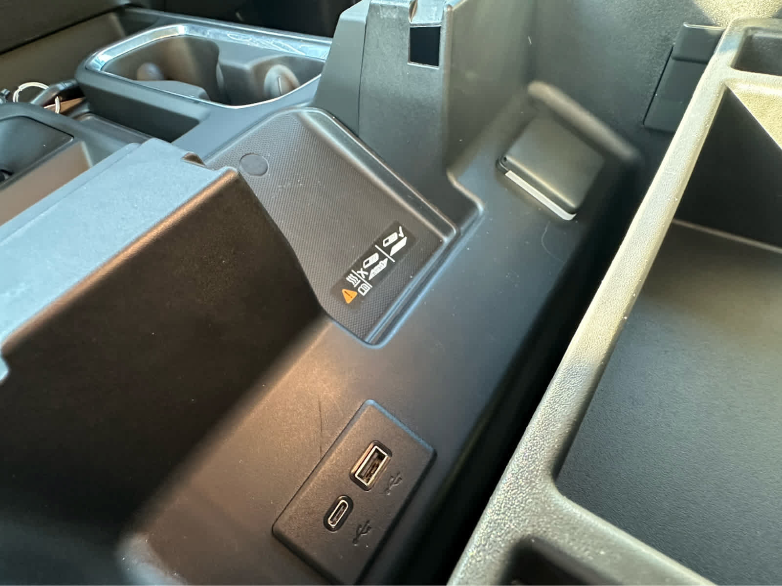 Used 2025 GMC Sierra 1500 SLT w/ SLT Premium Package AWD/4WD image 26