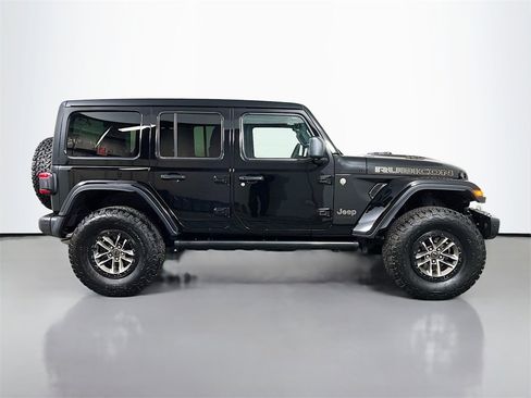 Used 2024 Jeep Wrangler Unlimited Rubicon 392 image 8