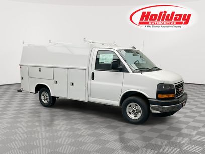 New 2025 GMC Savana 3500 w/ Power Convenience Package