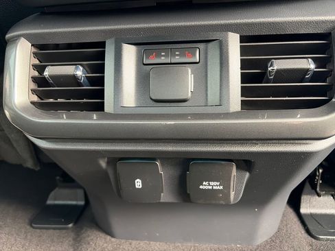 Used 2023 Ford F150 Lariat w/ Equipment Group 502A High AWD/4WD image 44