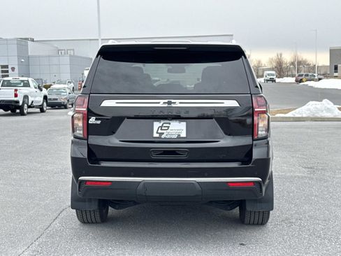 Used 2024 Chevrolet Tahoe LT w/ Luxury Package image 25
