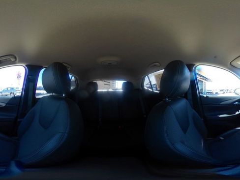 Used 2025 Buick Encore GX Preferred image 41