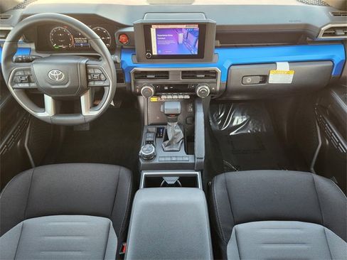 Used 2025 Toyota 4Runner TRD Off-Road image 19