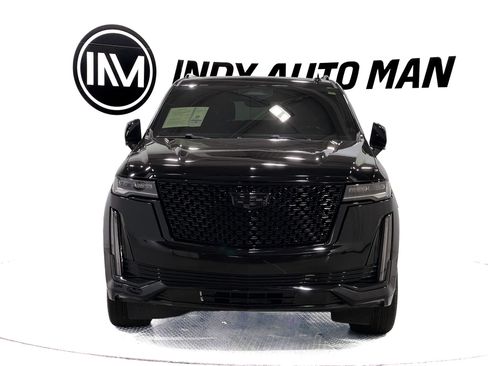 Used 2021 Cadillac Escalade Premium Luxury AWD/4WD image 9