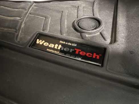 Used 2021 Ford F150 Lariat image 25