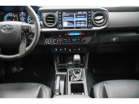 Used 2023 Toyota Tacoma TRD Pro AWD/4WD image 13