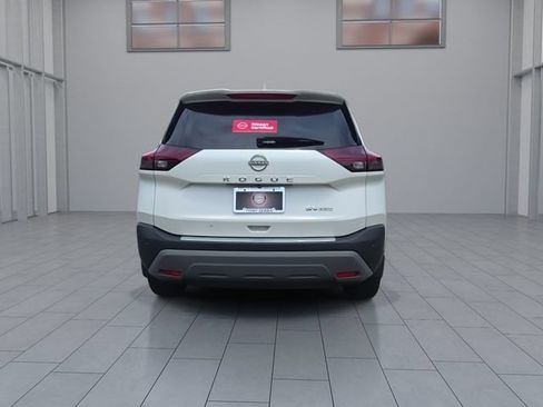 Certified 2023 Nissan Rogue SV w/ SV Premium B Package AWD/4WD image 7