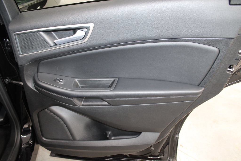 Used 2024 Ford Edge SEL AWD/4WD image 28