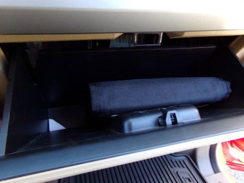 Used 2013 Ford F150 Lariat w/ Luxury Equipment Group image 44