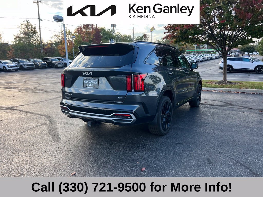 Certified 2023 Kia Sorento SX AWD/4WD image 6