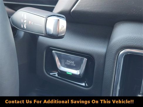 New 2026 GMC Yukon Denali w/ Sun & Power Step Package image 16