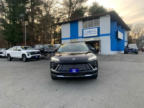 Used 2024 Buick Envision Preferred image 9