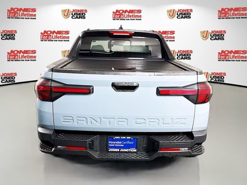 Certified 2025 Hyundai Santa Cruz SEL FWD image 16