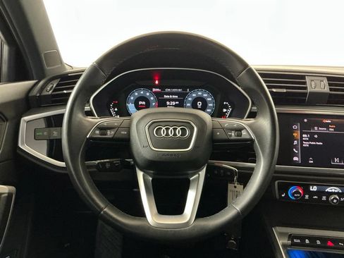 Used 2022 Audi Q3 2.0T Premium Plus w/ Premium Plus Package AWD/4WD image 16
