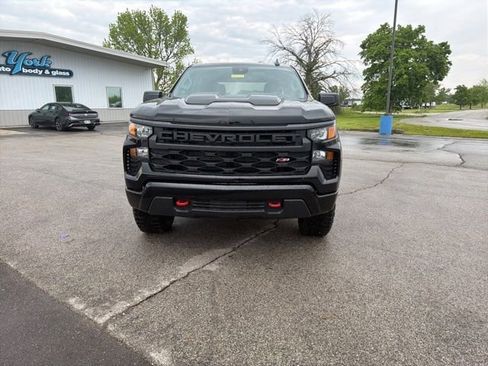 New 2026 Chevrolet Silverado 1500 Custom Trail Boss AWD/4WD image 3