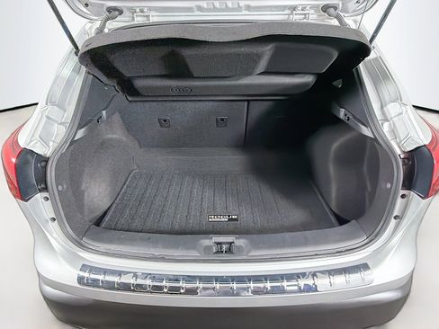 Used 2018 Nissan Rogue Sport S w/ S Appearance Package image 24