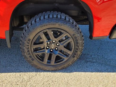 New 2026 Chevrolet Silverado 1500 Custom Trail Boss image 4