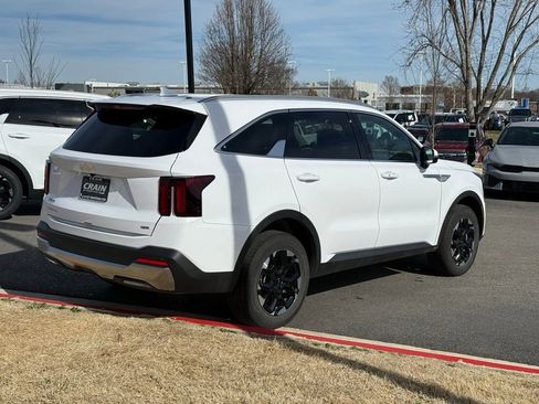 New 2026 Kia Sorento S AWD/4WD image 8