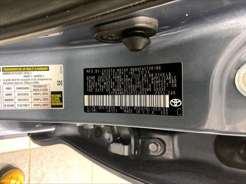 Certified 2025 Toyota Corolla LE image 33