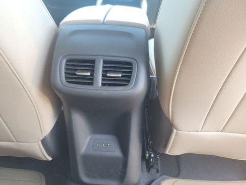 Used 2024 Buick Envision Preferred AWD/4WD image 10