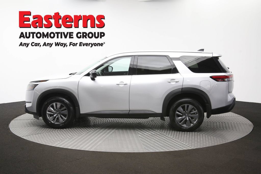 Used 2023 Nissan Pathfinder S AWD/4WD image 61