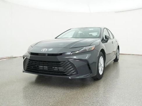 New 2026 Toyota Camry LE image 32