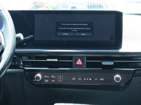 Used 2025 Kia EV6 Wind RWD image 28
