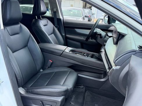 Certified 2025 Nissan Murano SL AWD/4WD image 19