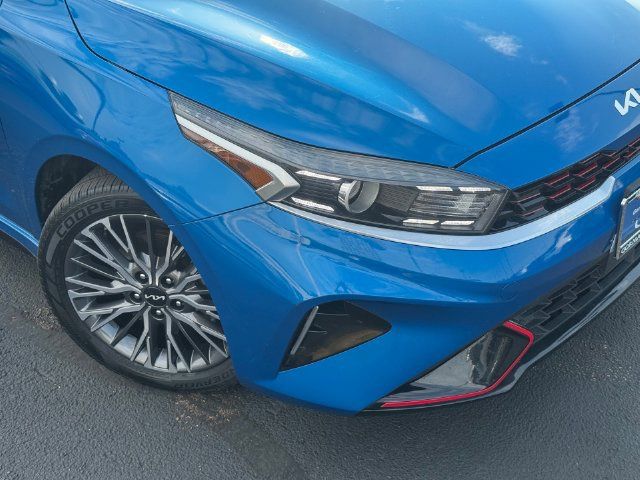 Used 2022 Kia Forte GT-Line w/ GT-Line Premium Package FWD image 3