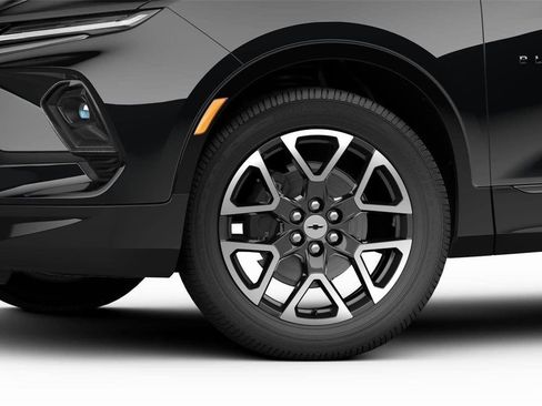 New 2025 Chevrolet Blazer RS w/ Driver Confidence II Package image 40